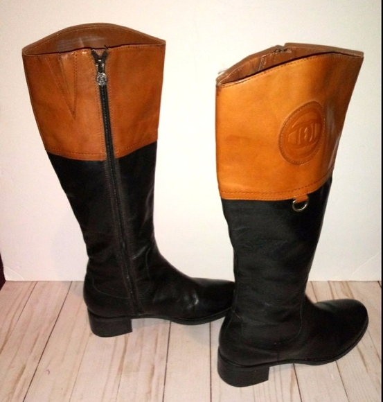 Etienne Aigner brown and black riding boots - Picture 14 of 16